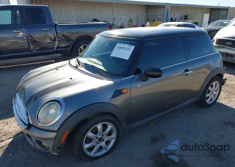 2010 Mini Cooper from USA, damaged, VIN WMWMF3C59ATU76544